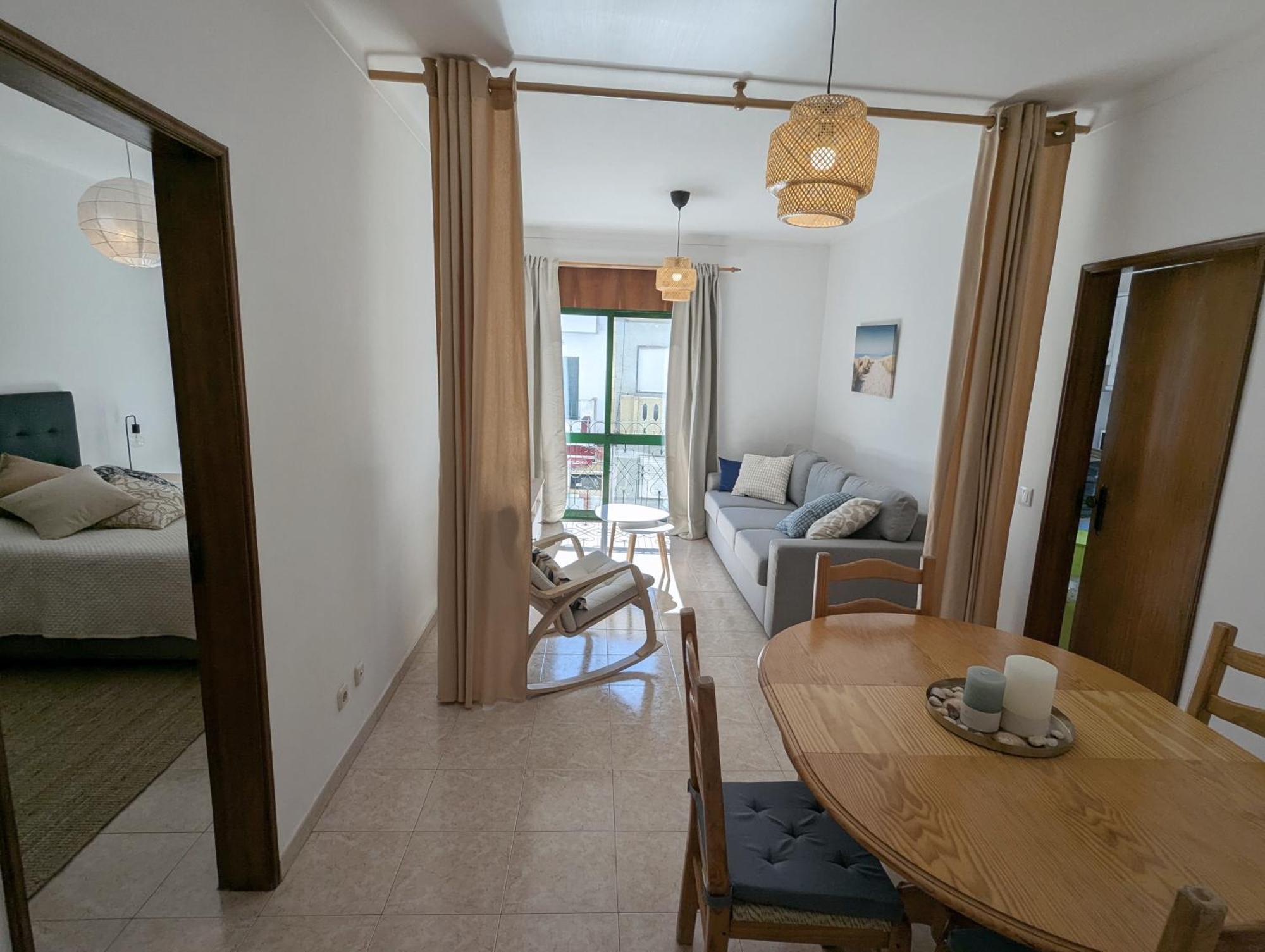 אלבור Gp Guest House מראה חיצוני תמונה